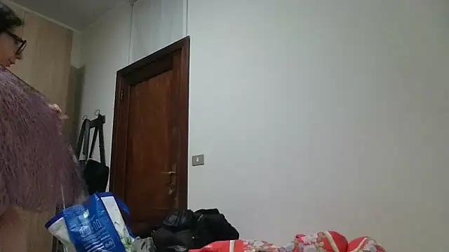 Snapshot of Miasexmilf chatting on 03-03-26, 05:42 Miasexmilf online show from 03-03-26, 05:42