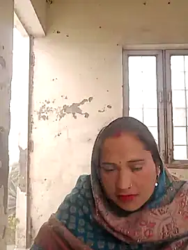 Cute-karisma1234 online show from 02-26-26, 02:11