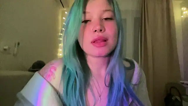 Lulu Di online show from 04-18-26, 07:58