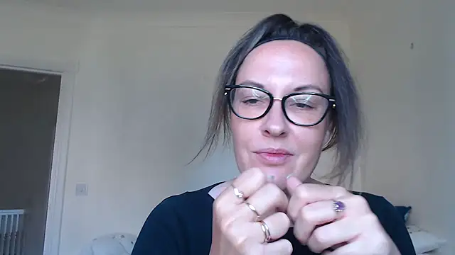 Snapshot of PsychicDominatrix chatting on 07-09-26, 10:37 PsychicDominatrix online show from 07-09-26, 10:37