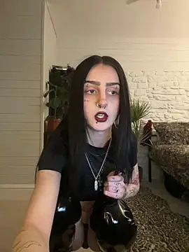 bellaxlauren online show from 03-18-26, 11:59