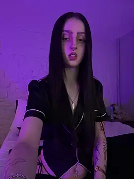 bellaxlauren online show from 02-02-26, 11:37