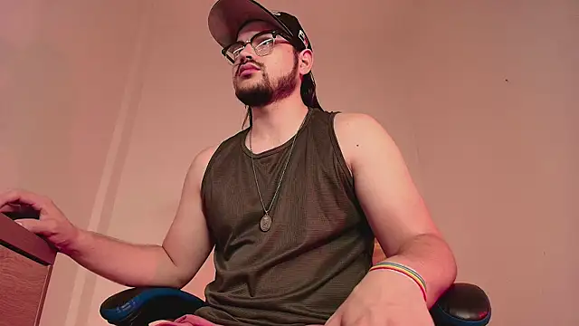 Derek Vow online show from 06-14-26, 11:06