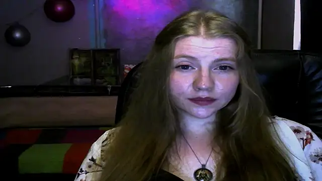 Snapshot of Space_Girls_699 chatting on 06-08-26, 11:55 Space Girls 699 online show from 06-08-26, 11:55