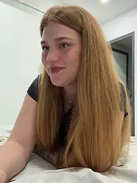 Snapshot of SunnyGrin chatting on 02-22-26, 08:10 SunnyGrin online show from 02-22-26, 08:10