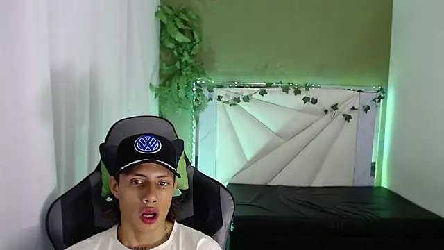 Didi hard online show from 03-26-26, 04:00