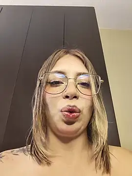 BellaDonna 16 online show from 03-28-26, 07:04