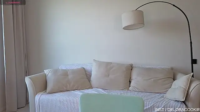 delorathecookiee online show from 06-19-26, 06:19