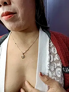 JordanXo 69 online show from 02-12-26, 12:38