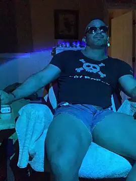 Snapshot of daddydonkey84 chatting on 03-02-26, 05:08 daddydonkey84 online show from 03-02-26, 05:08