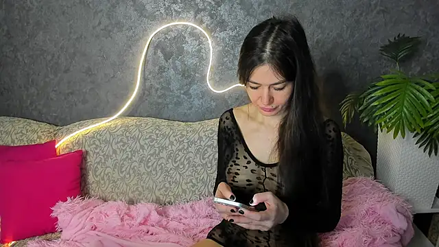 Dream Olivia online show from 03-11-26, 02:49