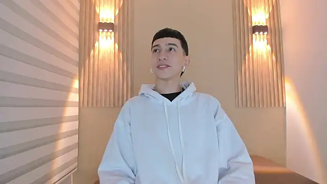 lian cameron online show from 02-03-26, 04:10