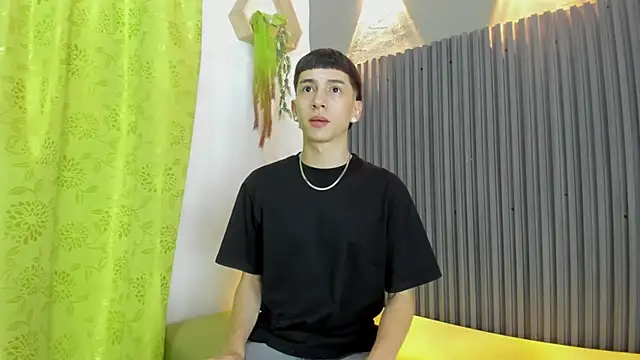 lian cameron online show from 03-03-26, 04:08