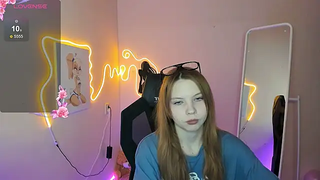 EmberVexen online show from 02-10-26, 02:10