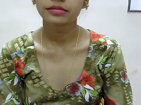Snapshot of Kulsum_S chatting on 05-07-26, 01:36 Kulsum S online show from 05-07-26, 01:36