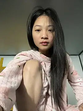 Lyn-be99 online show from 03-12-26, 02:17