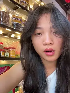 Lyn-be99 online show from 03-26-26, 09:40