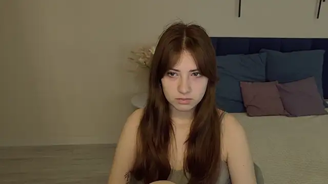 Elis bb online show from 03-17-26, 08:12