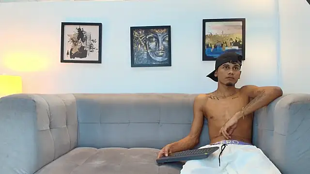 Sexy boys hell2 online show from 02-17-26, 07:44