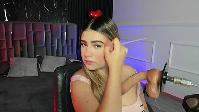 Liiahfontaine online show from 02-20-26, 11:23