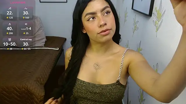 Laia white online show from 04-01-26, 10:16