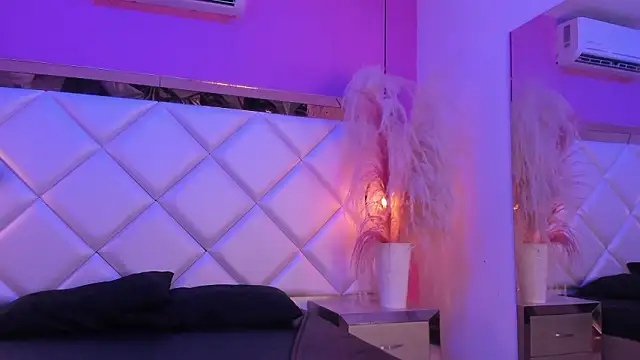 Dojaaiisha online show from 03-09-26, 11:52