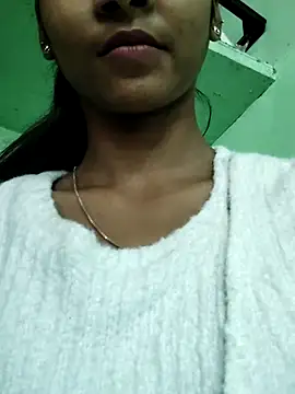 Snapshot of Noor-09- chatting on 02-10-26, 08:02 Noor-09- online show from 02-10-26, 08:02