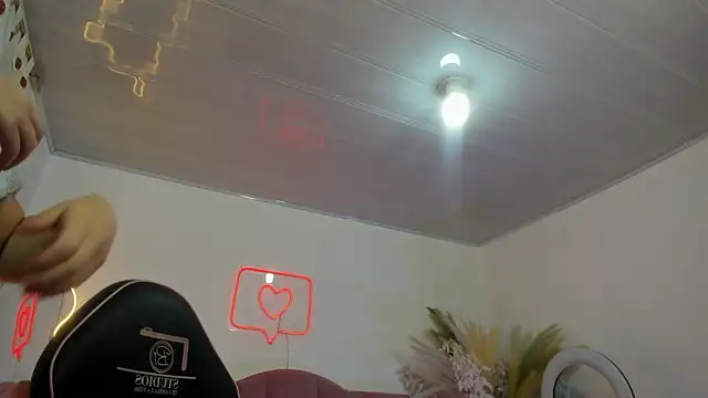 SABRIINA TAY online show from 02-04-26, 11:38