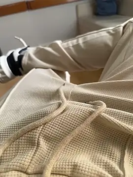 CrsCristi02 online show from 02-11-26, 12:38