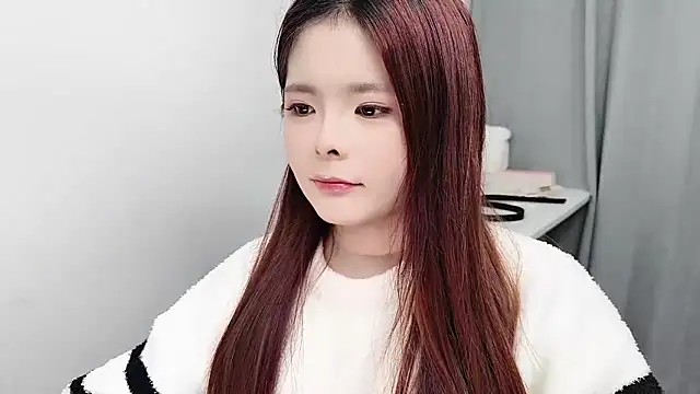 Snapshot of cherry-_-cherry chatting on 02-16-26, 01:37 cherry- -cherry online show from 02-16-26, 01:37