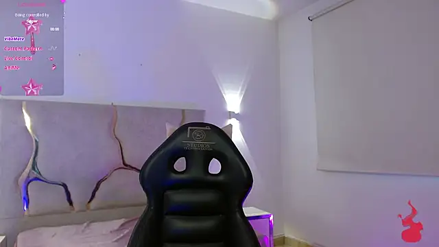 TINY TAY online show from 03-12-26, 11:47