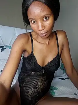 EbonyDivine online show from 04-15-26, 01:26