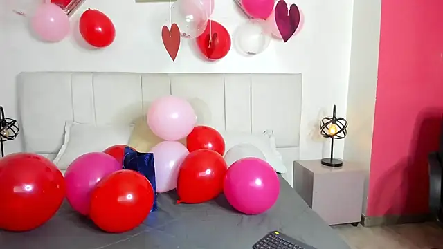 Minibombom online show from 02-11-26, 07:58