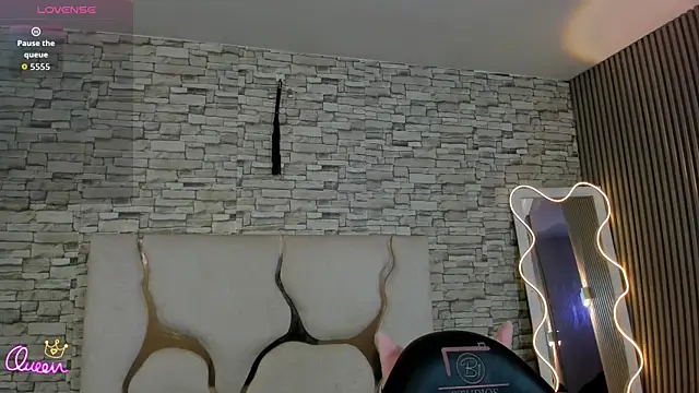 Laulin tay online show from 07-24-26, 03:35