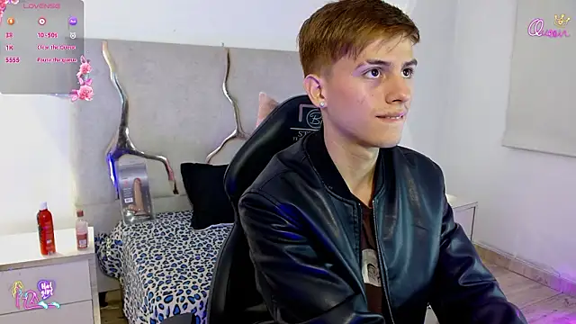 EVAN TAY online show from 03-06-26, 03:01