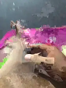 InstantPigweed online show from 04-09-26, 06:04