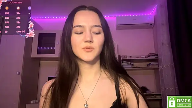 Kiaicatie online show from 06-16-26, 05:35