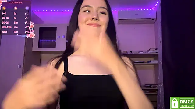 Kiaicatie online show from 06-21-26, 02:23