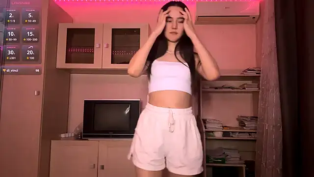 Kiaicatie online show from 04-16-26, 05:36