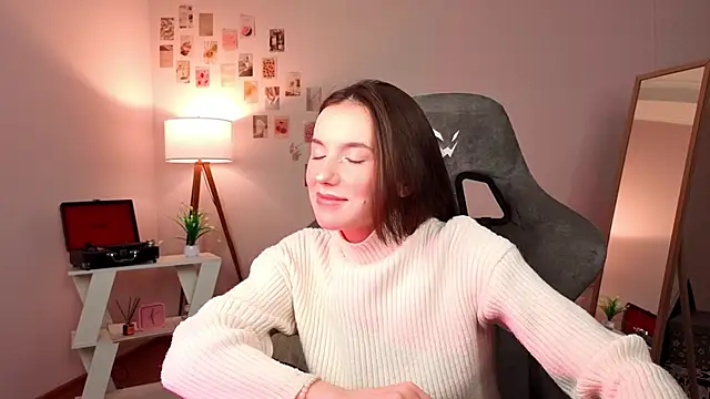 ssandralovin online show from 02-04-26, 04:29