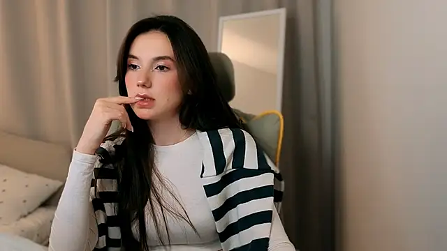 ssandralovin online show from 02-22-26, 07:59