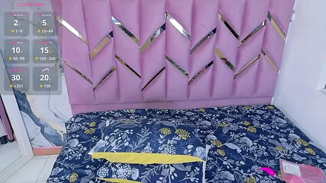 Rizantella online show from 03-13-26, 02:49