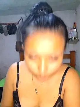 Daniela Cruz  online show from 03-15-26, 05:20