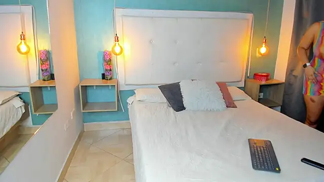 Snapshot of DominikDiaz chatting on 02-23-26, 08:31 DominikDiaz online show from 02-23-26, 08:31