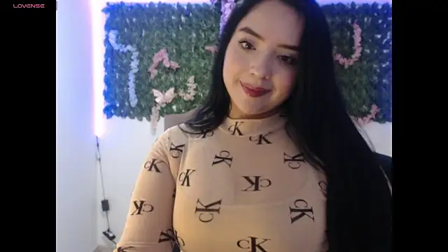 Snapshot of adara_cute_69 chatting on 05-13-26, 07:10 adara cute 69 online show from 05-13-26, 07:10