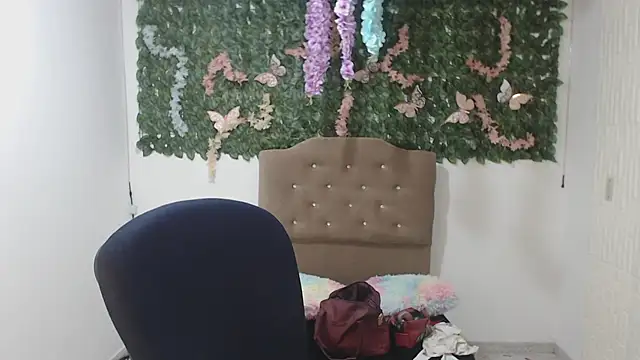 Snapshot of adara_cute_69 chatting on 02-26-26, 05:02 adara cute 69 online show from 02-26-26, 05:02