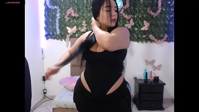 Snapshot of adara_cute_69 chatting on 05-29-26, 08:15 adara cute 69 online show from 05-29-26, 08:15