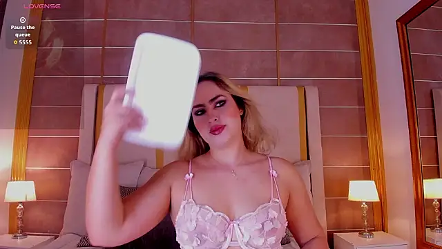 WenFox online show from 03-06-26, 11:27