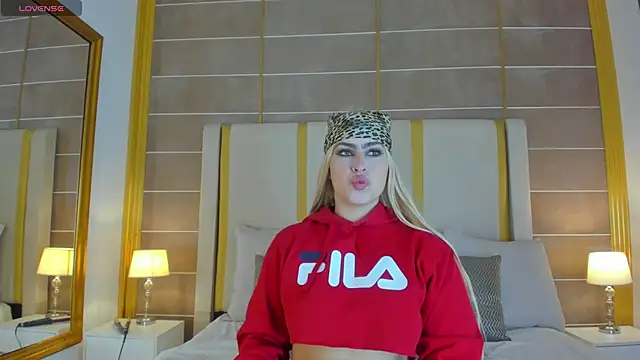 WenFox online show from 03-13-26, 11:37