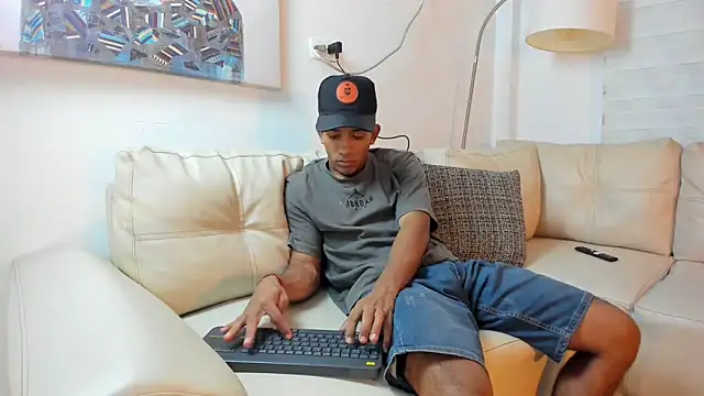 ricky spensar23cm  online show from 03-21-26, 02:35